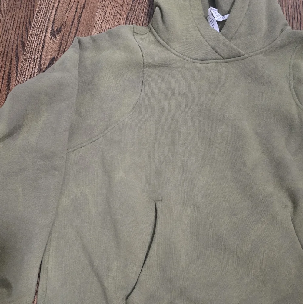 lululemon athletica see photos